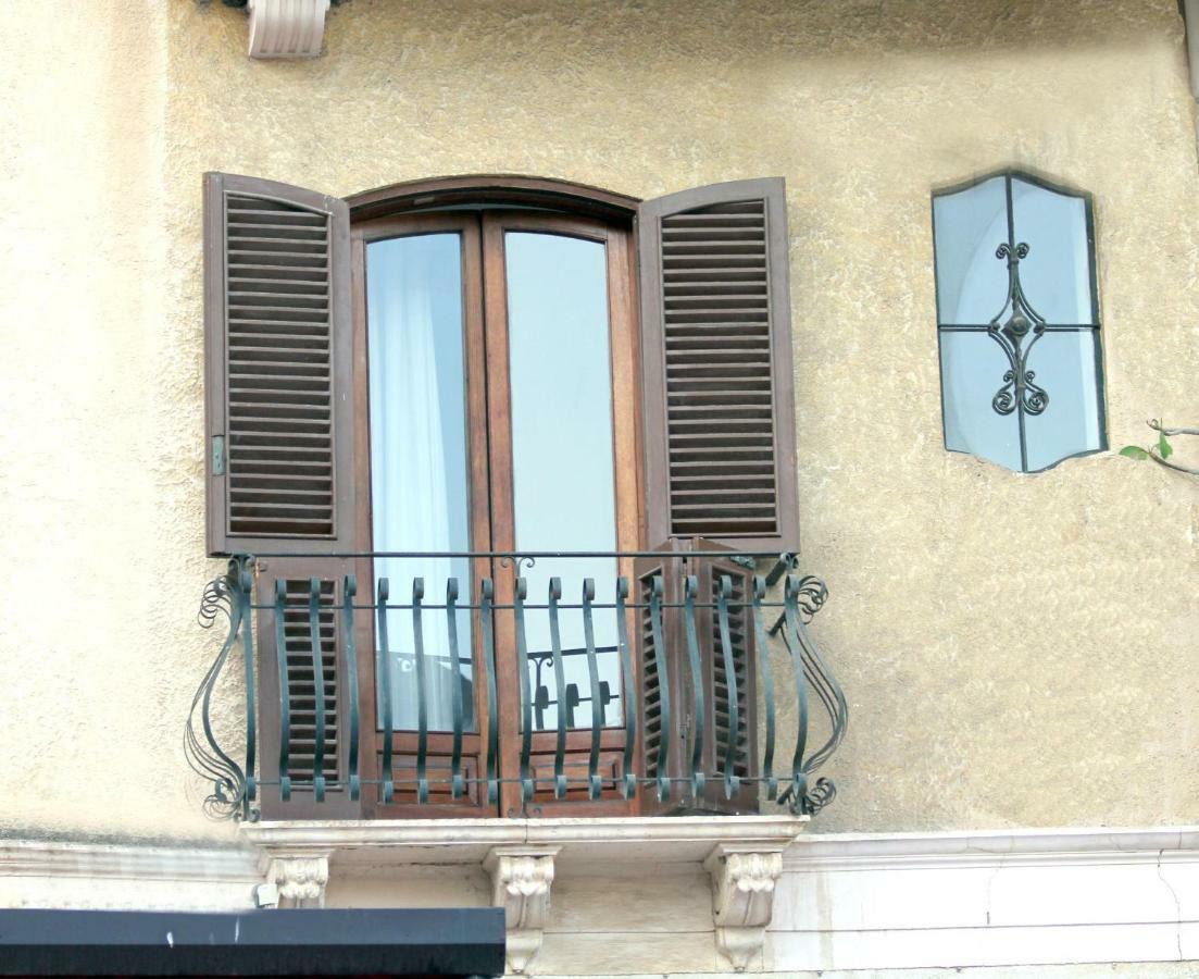 Casa Lungomare Giardini Naxos