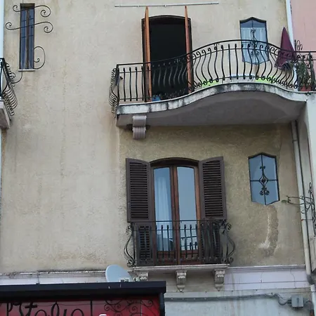 Casa Lungomare Villa Giardini Naxos Exterior photo